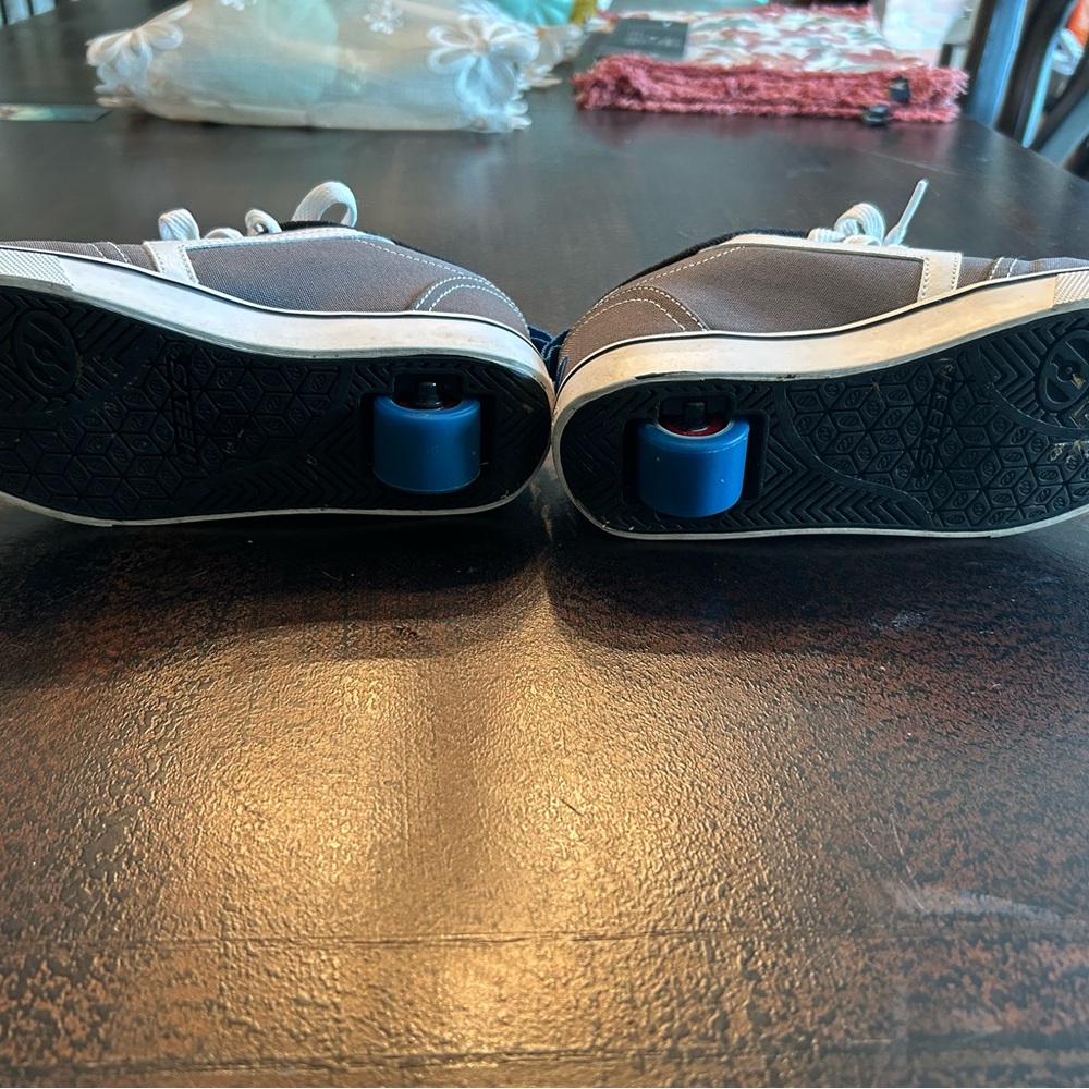 Heelys Kids Sneakers in Gray and Blue